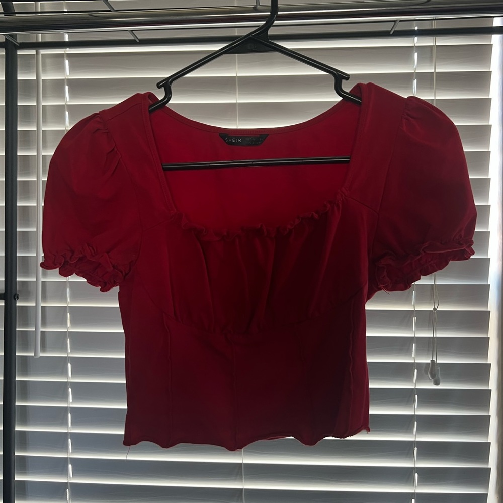 Scrunch crop top